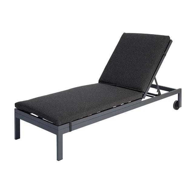 Garden Lounge Chair